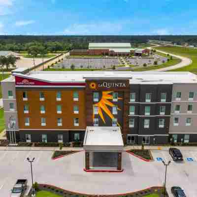 La Quinta Inn & Suites by Wyndham Sulphur (Lake Charles) Hotel Exterior