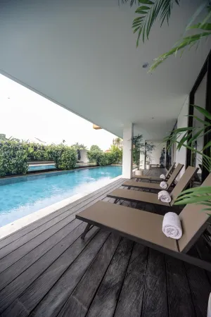 Sunny Aparts 1 Отели рядом с достопримечательностью «Villa Ombak Biru»