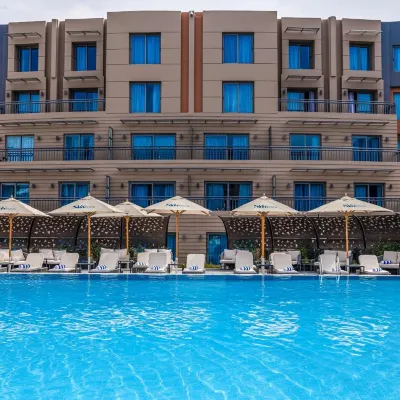 راديسون ريزيدنسيز، القاهرة مصر الجديدة Hotels near شباب اهالينا 2