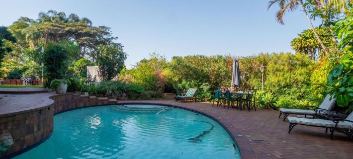 Ridgeview Lodge Отели в г. Береа
