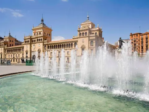 Ibis Valladolid Hotels in der Nähe von Columbus Monument