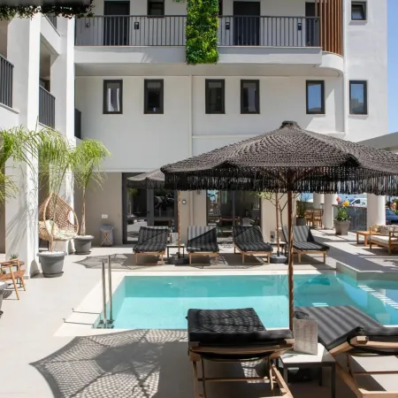 Ammos Suites