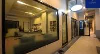 V51 Hotel - 2-Star