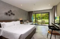 Coral Tree Villa Huahin