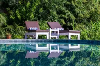 Banbas Resort, Chitwan - สระว่ายน้ำแบบอินฟินิตี้