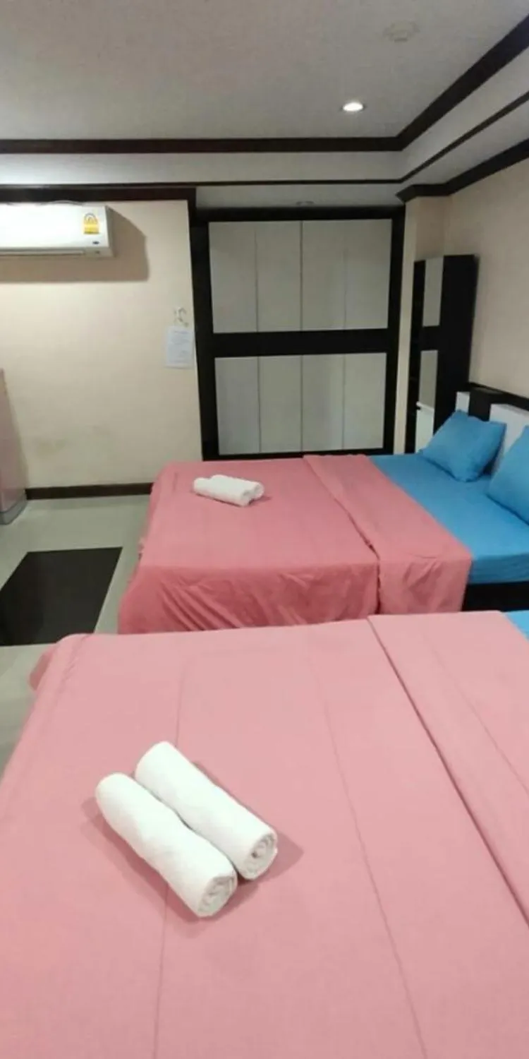 ห้องดีลักซ์ เตียงแฝด
