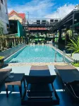 Win Hotel - piscine