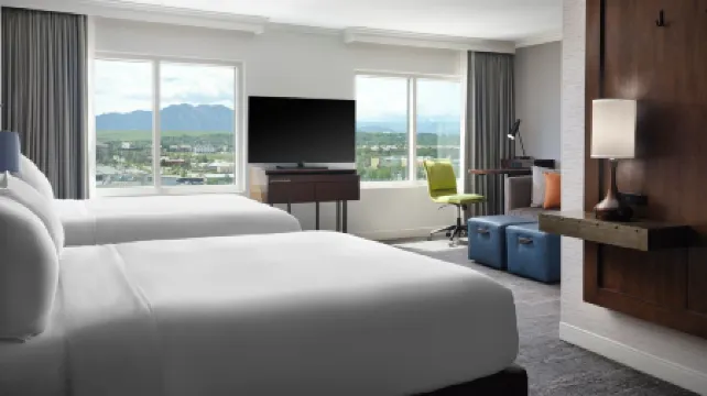 Renaissance Boulder Flatiron Hotel