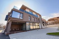 빌라 사리사  호텔