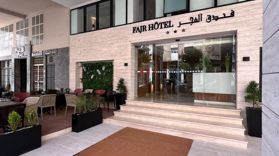 Fajr Hotel