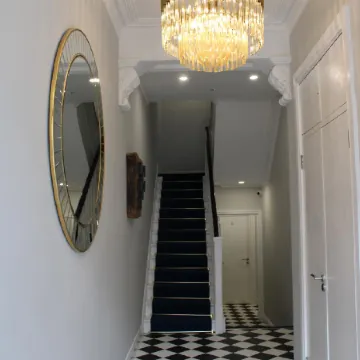 Moxie Luxury Apartments