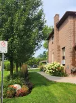 Canadas Best Value Inn Richmond Hill Hotels near Lake Wilcox