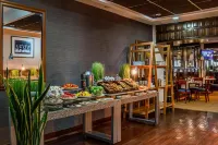 Hotel Plaza San Martin - breakfast