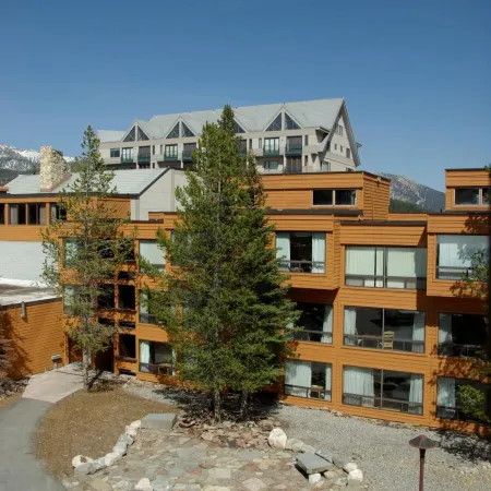 Huntley Lodge at Big Sky Resort