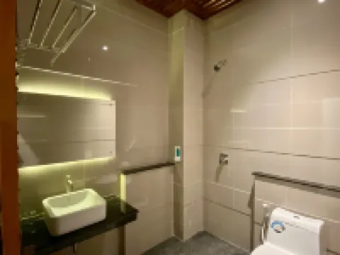 Uluna Hotel Hoteles en Berastagi