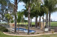 Tokemata Retreat - Pool