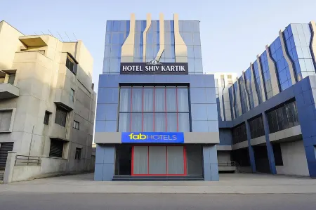 Hotel Shiv Kartik Отели в г. Сурат