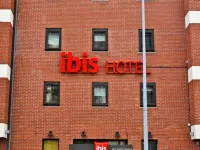 Ibis Saint-Quentin Basilique โรงแรมในจังหวัดแอน
