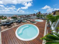 Hotel Village Confort Hotels near Manaira