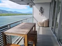Cairns Private Apartments - vue sur la montagne