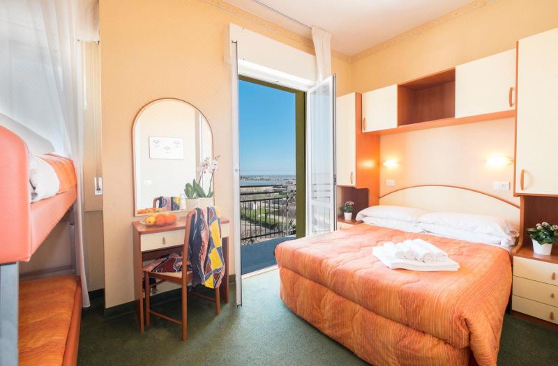 Hotel Crosal