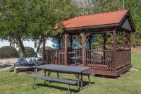 Microtel Inn & Suites by Wyndham Athens Hotels in Athens