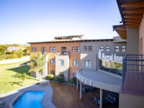 Regal Inn Hotel Midrand ミッドラントのホテル