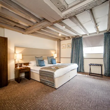 The Legacy Rose & Crown Hotel
