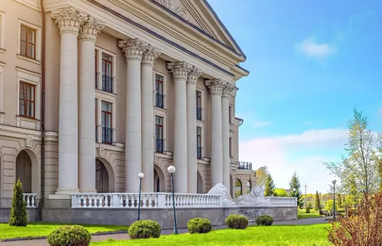 霍爾斯卡亞里維埃拉酒店