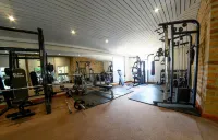 2 Friends Guest House - Gym
