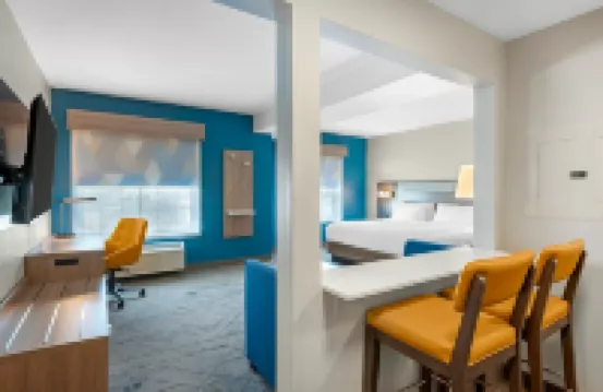 Holiday Inn Express & Suites INDIANAPOLIS - EAST by IHG Hotels near Warren Township