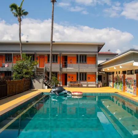 Revolution Hostel Pai