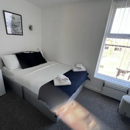 Alexandra Hotel