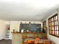 Alona Garden Suites - ที่มีบาร์