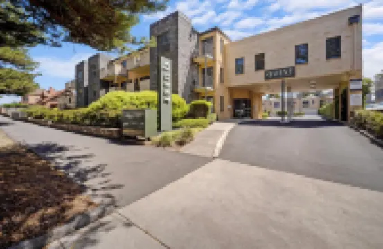 クエスト ウォーナンブール のホテル