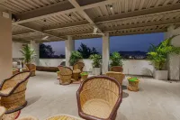 Palm Residences and Suites - Mountain view