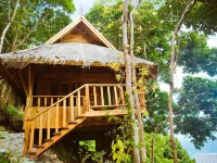 Phi Phi Phu Chalet Resort Các khách sạn gần Bãi biển Nui