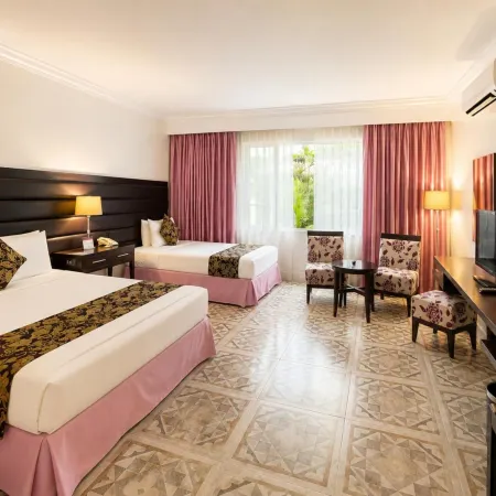 Fiesta Garden Hotel