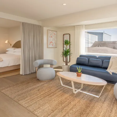 The Shoals Suites & Slips