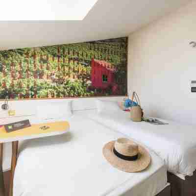 ibis Styles Collioure Port Vendres Rooms