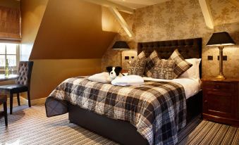 The Coed-Y-Mwstwr Hotel