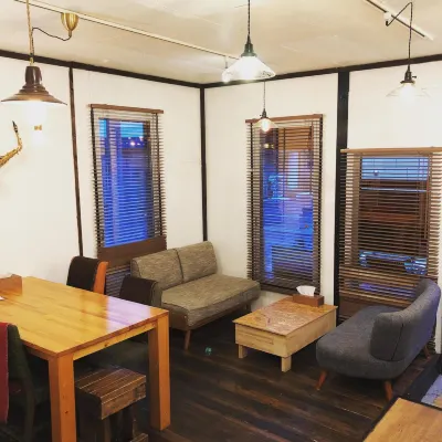 Guest House Yasube Hotels near متحف سابورو سلمون