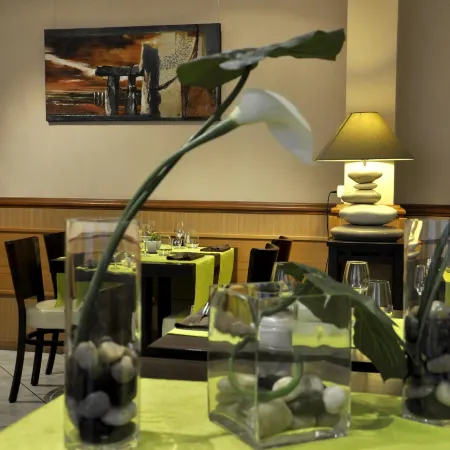 Logis Hôtel Restaurant du Midi - Rodez Centre