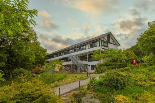 LEU Guest House