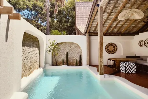 Kaleydo Villas