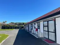 Summer Inn Motel - Newly Renovated, 2 Min Walk to Orewa Beach