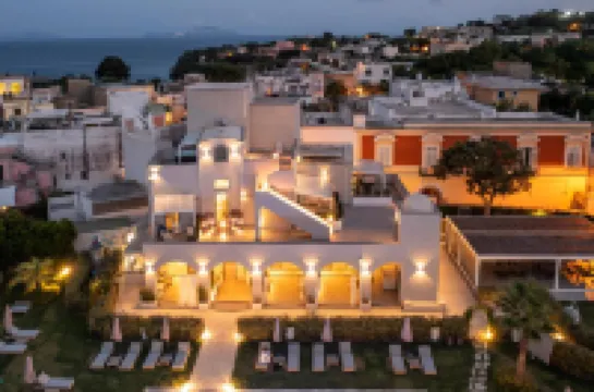 Insula Boutique Hotel