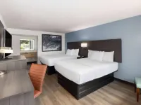 Super 8 by Wyndham Riverside Al セントクレアのホテル