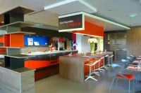 宜必思尚品羅馬斯瓦朗斯 TGV 車站飯店