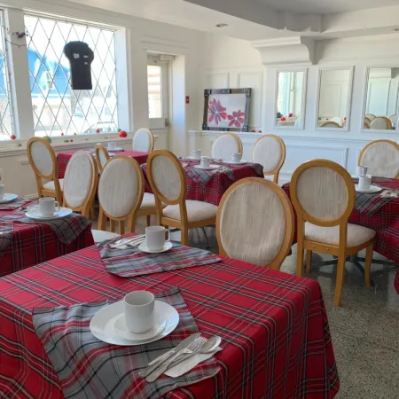 Lakeview Hotel